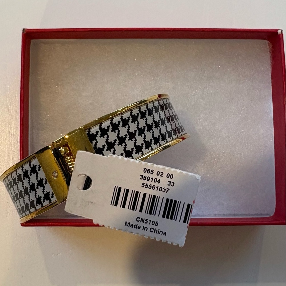 NWT Talbots Bracelet in Red Box - Picture 4 of 4
